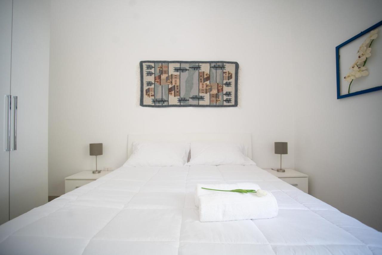 Armonie Centro Lecce Hotel Luaran gambar