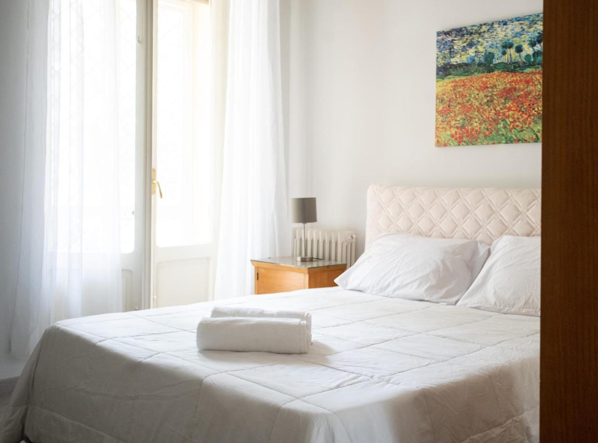 Armonie Centro Lecce Hotel Luaran gambar