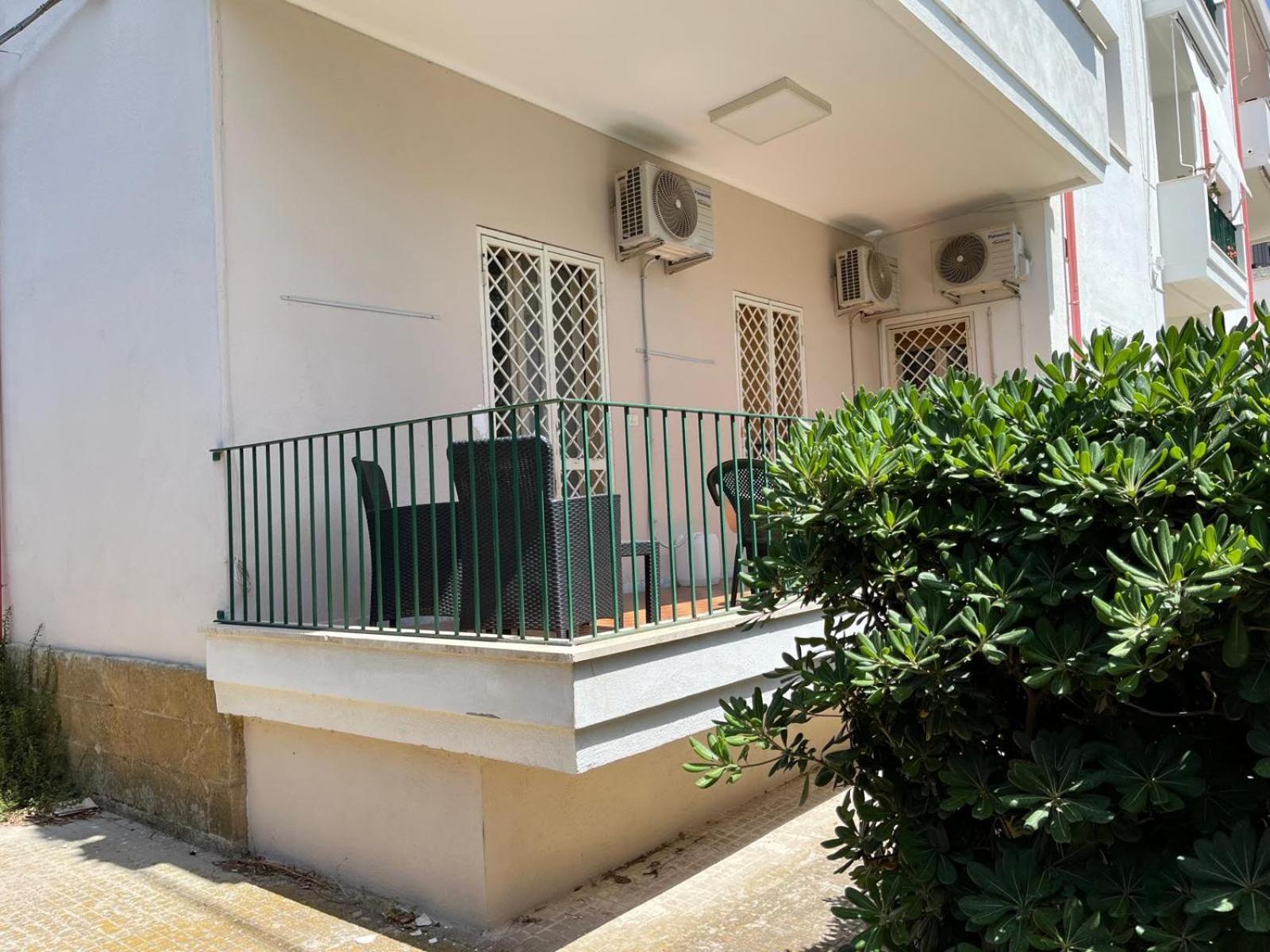 Armonie Centro Lecce Hotel Luaran gambar