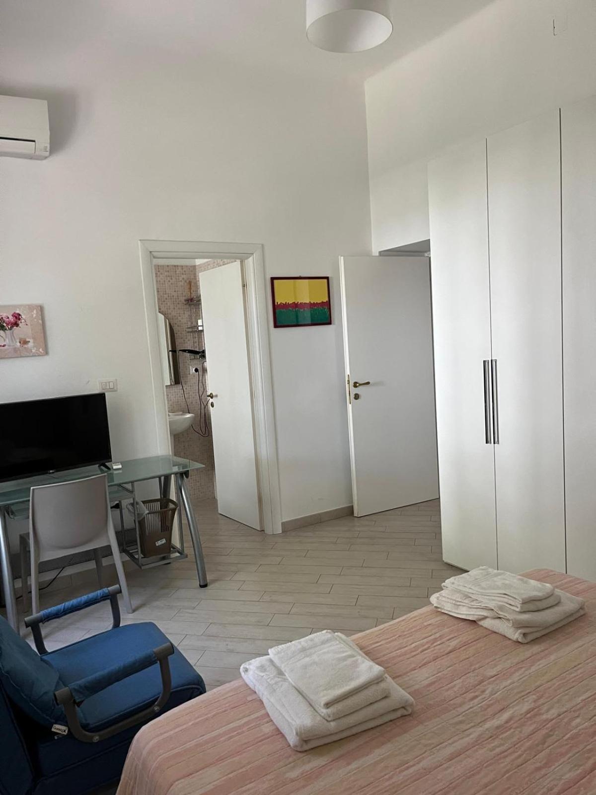 Armonie Centro Lecce Hotel Luaran gambar