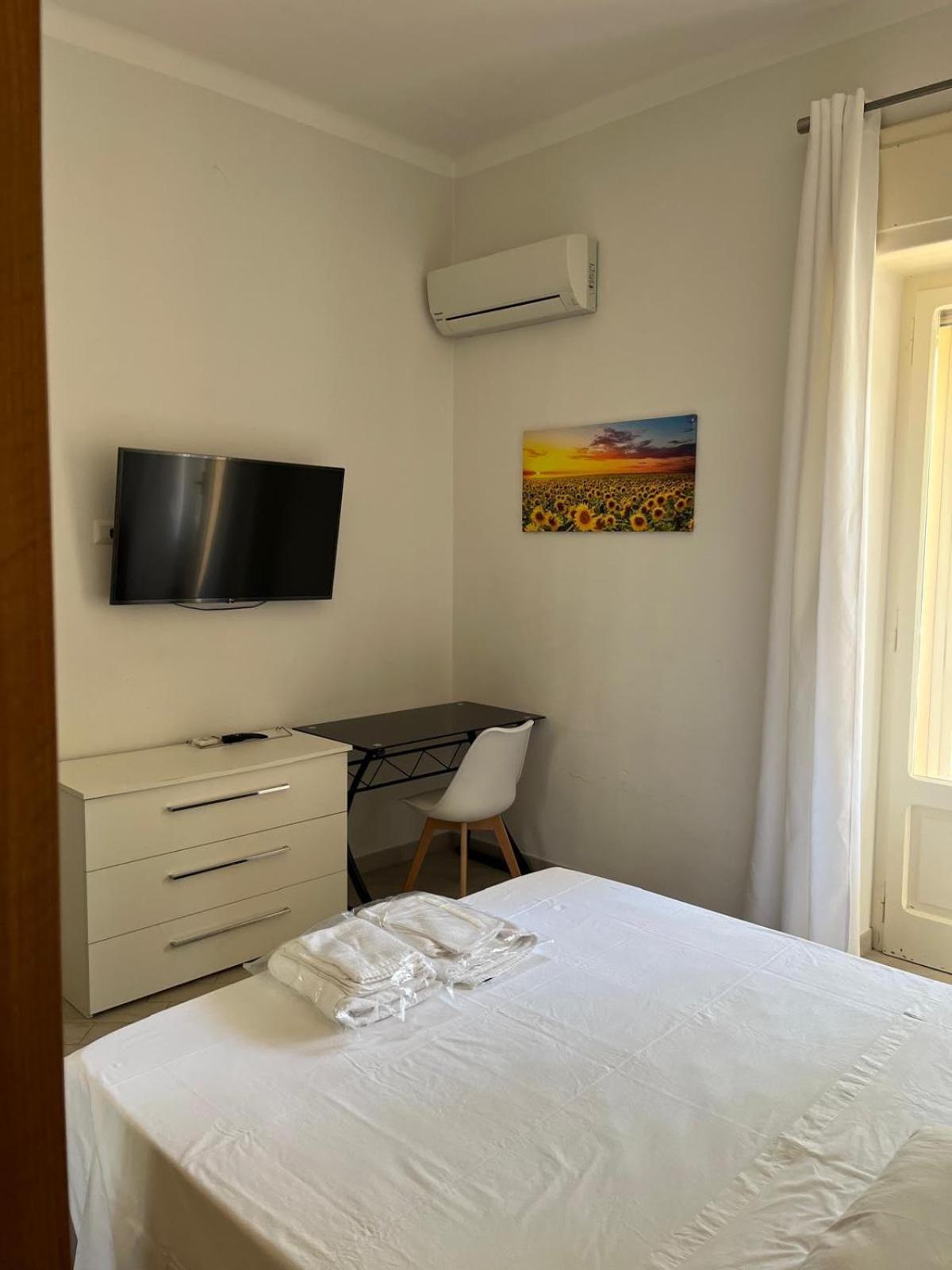 Armonie Centro Lecce Hotel Luaran gambar